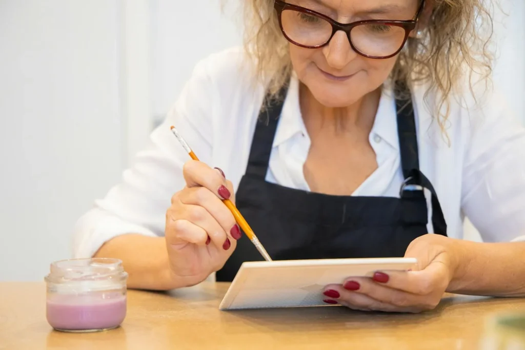 Curso de Introducción a la Arteterapia con Personas Mayores destacada