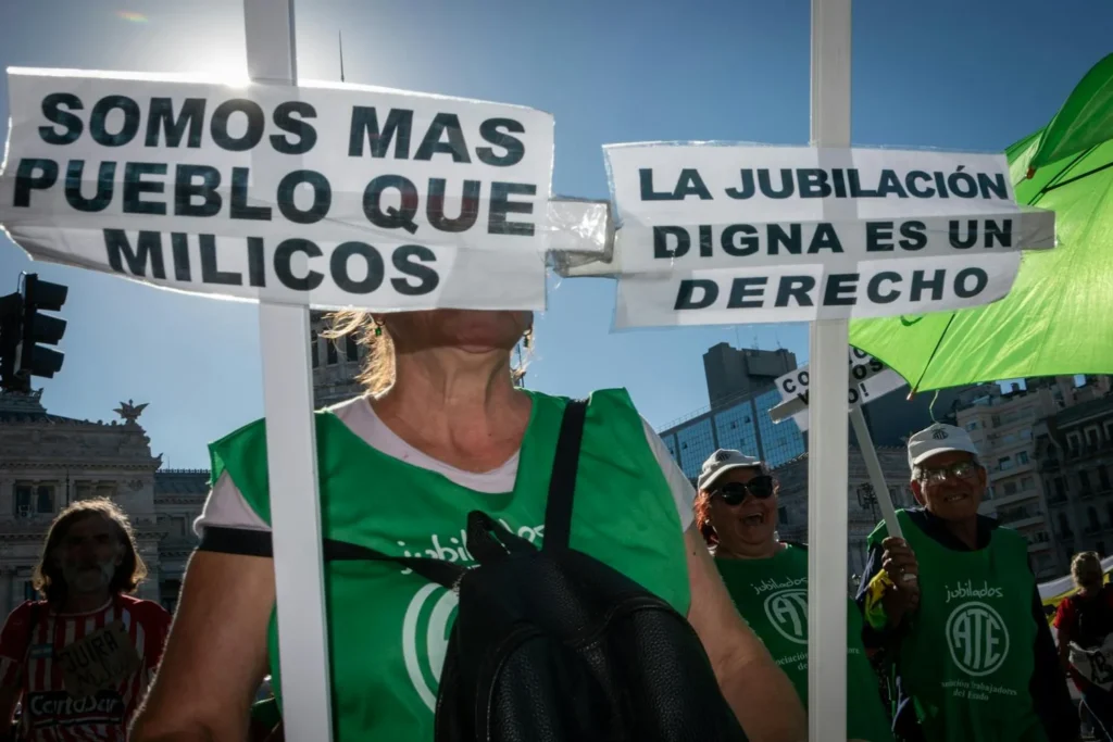 Derechos de las personas mayores - ISAEG